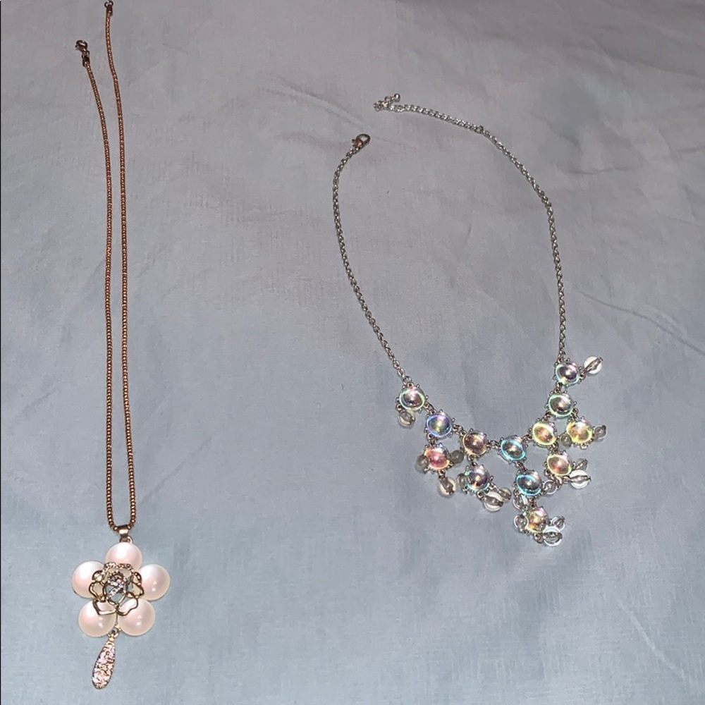Fashion necklaces - Picture 1 of 7